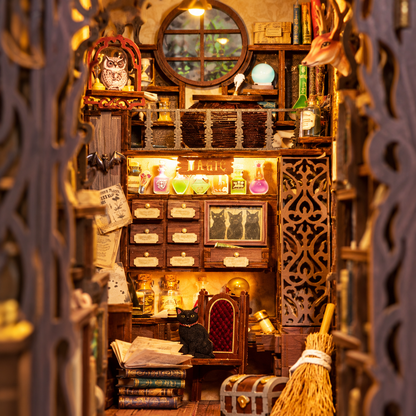 Book nook Magic Pharmacist à construire – Apothicaire miniature
